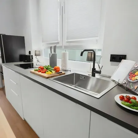 Milpau Herne1 - Zentrales, Modernes Design-apartment - Smart Tv, Nespresso Fuer 4 Personen Apartament